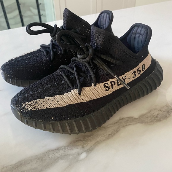 Adidas Yeezy Boost 350 V2 - Picture 3 of 7